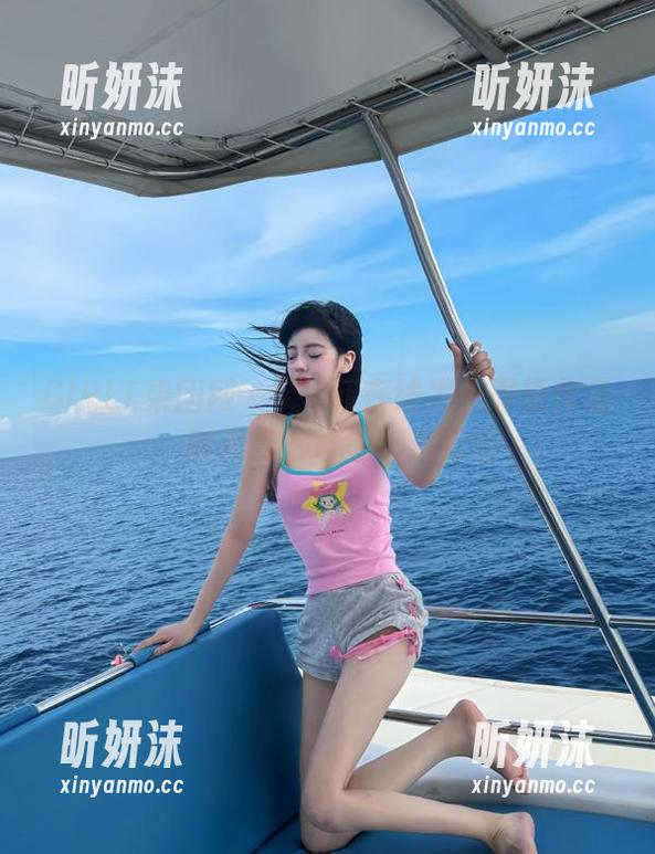 GIRLT果团网-龚玥菲 GIRLT果团网 - 龚玥菲在线发布眼镜作品,时尚与艺术的完美结合