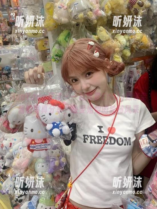 HuaYang花漾 - 一起欣赏Emily顾奈奈酱的写真分享，感受姐姐的独特风采