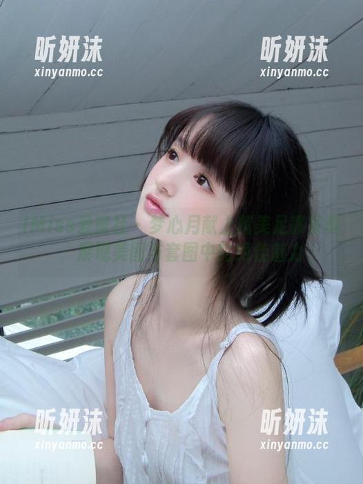 IMiss爱蜜社 - 梦心月献上精美足部写真，展现美图与套图中的绝佳魅力