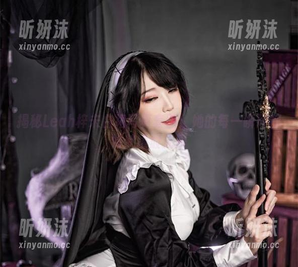 揭秘Leah梓未白裙写真套图：她的每一瞬间都如梦境般无限