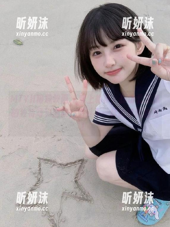 MTYH喵糖映画 - 穿上棉袜，探访蠢沫沫的独特写真图册，感受不一样的时尚魅力！