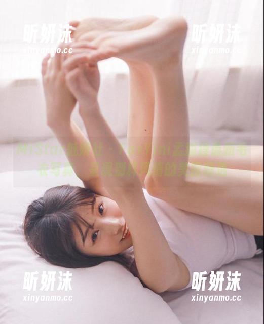 MiStar魅妍社-FoxYini孟狐狸 MiStar魅妍社 - FoxYini孟狐狸最新毛衣写真,呈现别样风情的美图精选