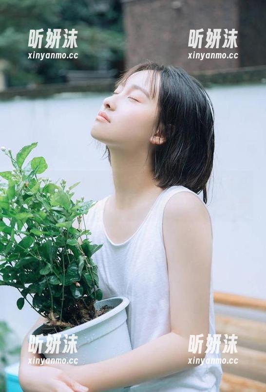 MiiTao蜜桃社 - Cris_卓娅祺的户外私房写真合集，让你邂逅自然中的真实之美