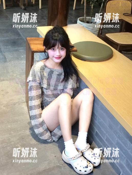 QingDouKe青豆客-绮里嘉ula QingDouKe青豆客 - 绮里嘉ula带来的抽象图包,作品剧情令人深思与感悟