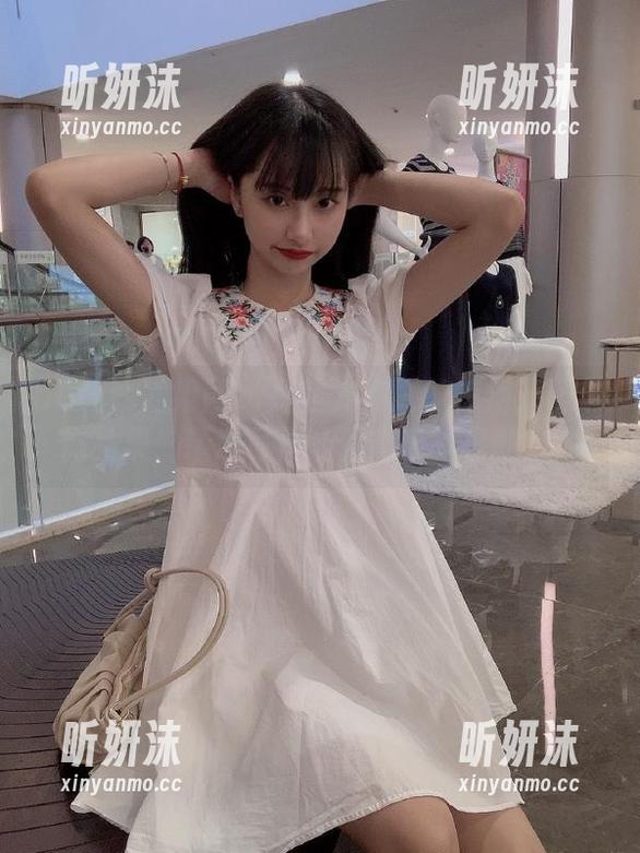 UGirls尤果网-尤娜娜 UGirls尤果网 - 探索尤娜娜的惊艳万圣节作品集,精选写真让你感受节日的魅力