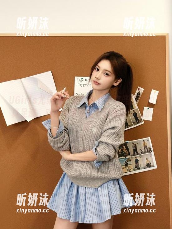 UGirls尤果网 - 追寻徐梓伊在圣诞节的写真足迹，感受她带来的节日温暖与欢乐气息