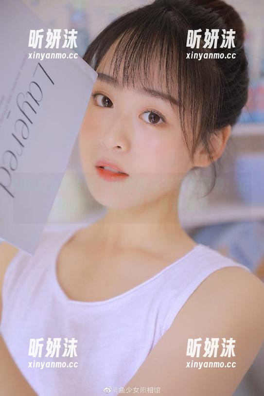UGirls尤果网-田梓茵 UGirls尤果网 - 田梓茵泳衣写真图集:记录清凉时刻,尽展青春魅力