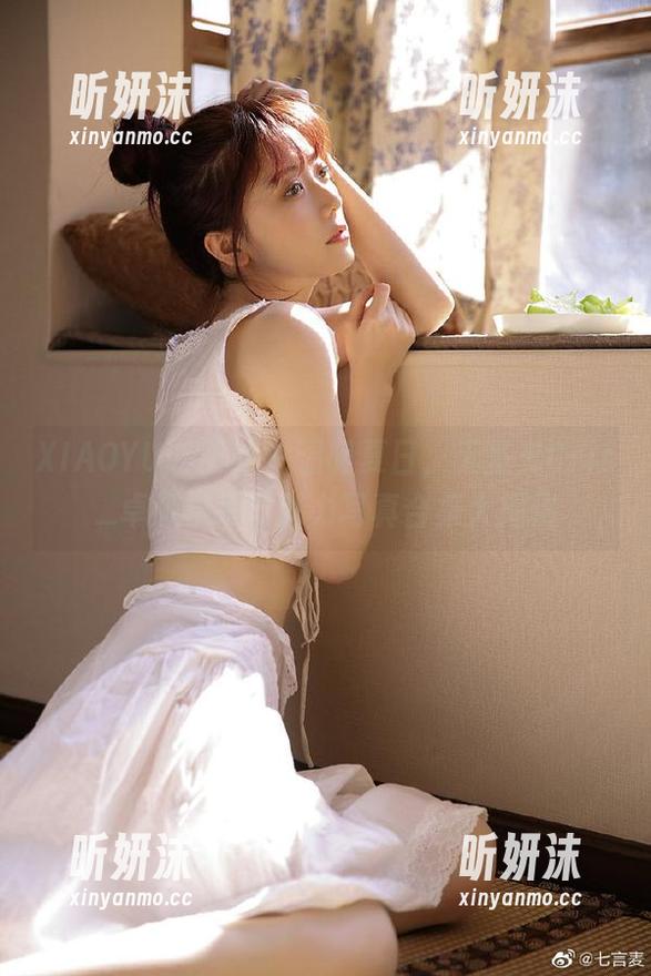 XIAOYU语画界-Cris_卓娅祺 XIAOYU语画界 - 温暖夏日,无圣光Cris_卓娅祺吊带魅力写真合集大揭秘