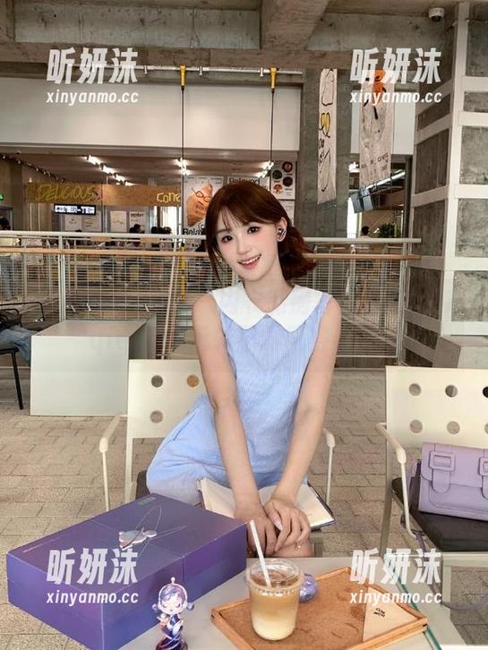 Xiuren秀人网-77qiqi Xiuren秀人网 - 内衣私房写真看点:77qiqi如何玩转不同风格与主题