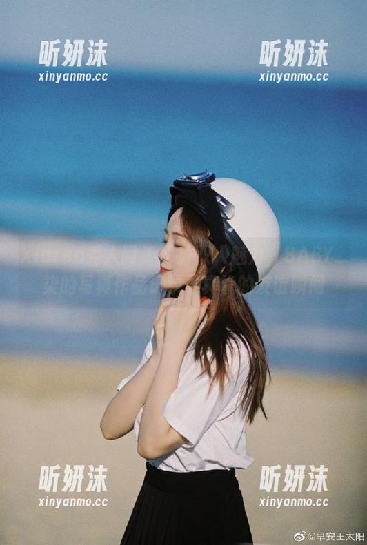 Xiuren秀人网-BABY_柒 Xiuren秀人网 - 释放双人魅力,BABY_柒的写真作品记录下真挚的友谊瞬间