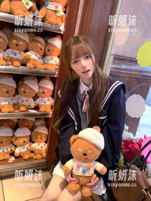 Xiuren秀人网-Manuela玛鲁娜 Xiuren秀人网 - Manuela玛鲁娜户外写真照片大集锦,原图展示每一个精彩的生活瞬间