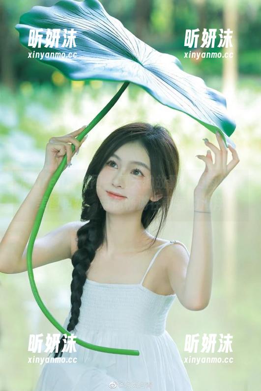 Xiuren秀人网 - 夏天的故事，史雨姐姐美图更新，带你畅游在青春的海洋