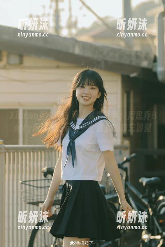 Xiuren秀人网-周思乔Betty Xiuren秀人网 - 醉人私房写真:周思乔Betty用睡衣展示每一个清晨的难忘时刻