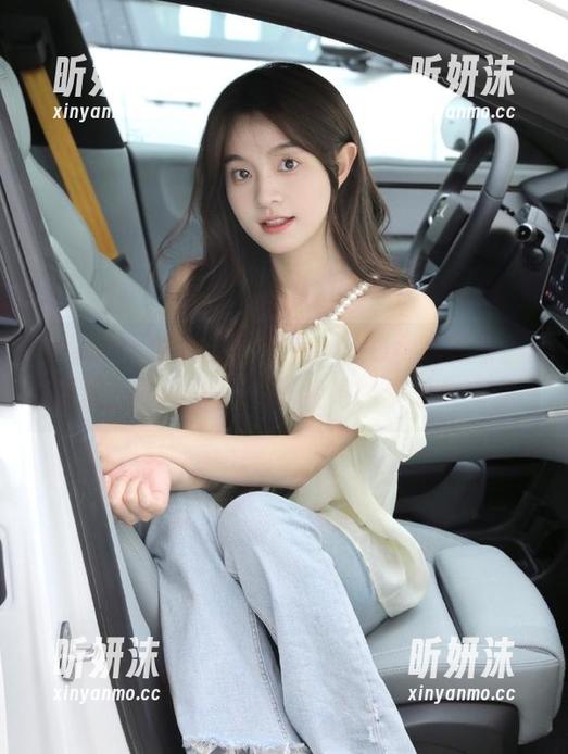Xiuren秀人网-悠悠YOYO Xiuren秀人网 - 悠悠YOYO女孩的写真日记,邀请你一同观看她的快乐与梦想