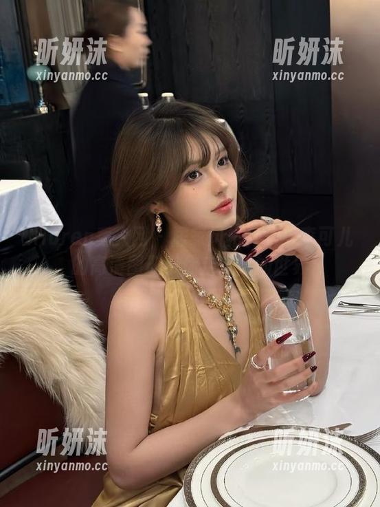Xiuren秀人网-李可儿 Xiuren秀人网 - 居家风格升华:李可儿的高清图册带你走进她的世界