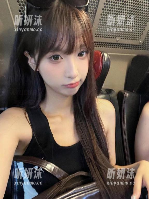 Xiuren秀人网-李梓熙 Xiuren秀人网 - 高清体操服写真下载,李梓熙展现运动之美,带给你全新感受