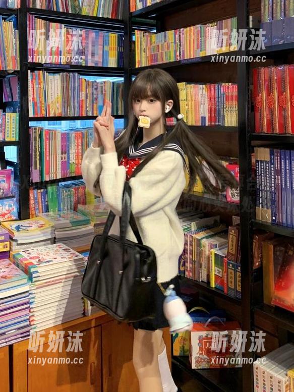 Xiuren秀人网-桃桃子 Xiuren秀人网 - 桃桃子白衬衫写真合集:一场视觉盛宴,直击你的心灵深处!