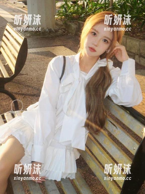 YouMi尤蜜荟-是小逗逗 YouMi尤蜜荟 - 是小逗逗无圣光连体衣时尚合集,诠释个性与气质的完美统一