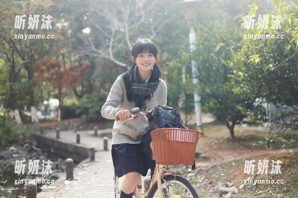 YouMi尤蜜荟 - 精选梦心月修女写真，感受灵魂深处的宁静与力量