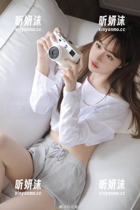beautyleg-Iris beautyleg - 不容错过!Iris的裤里丝写真,福利满满,每一张都超有看点!