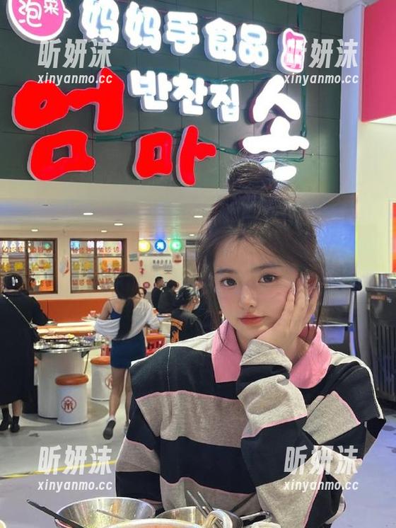 beautyleg-Lia beautyleg - Lia可爱写真集强势来袭,快下载,瞬间提升你的心情与审美!