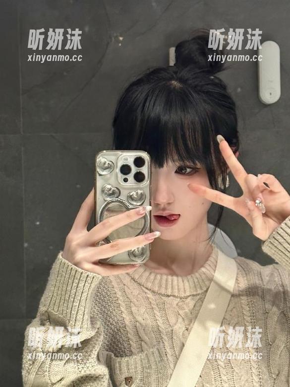 beautyleg - 探索Morning的泳池世界：无圣光记录下的美丽与快乐图片