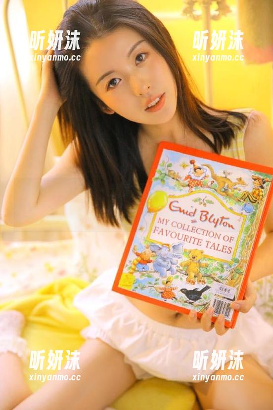 beautyleg - 精彩无限：Queena双人写真最新合集，展示友谊与美丽