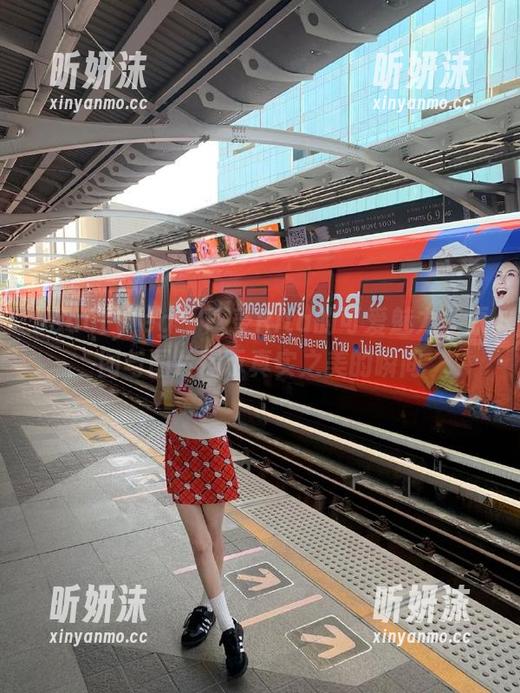 beautyleg - 感受Rita的可爱魅力，原图与图片揭示真实之美的瞬间