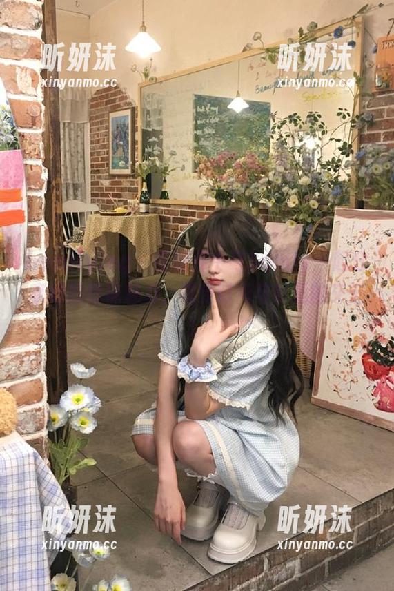 beautyleg - 在图库中与Sandy一起分享她的棉袜魅力，感受时尚与舒适的交汇！
