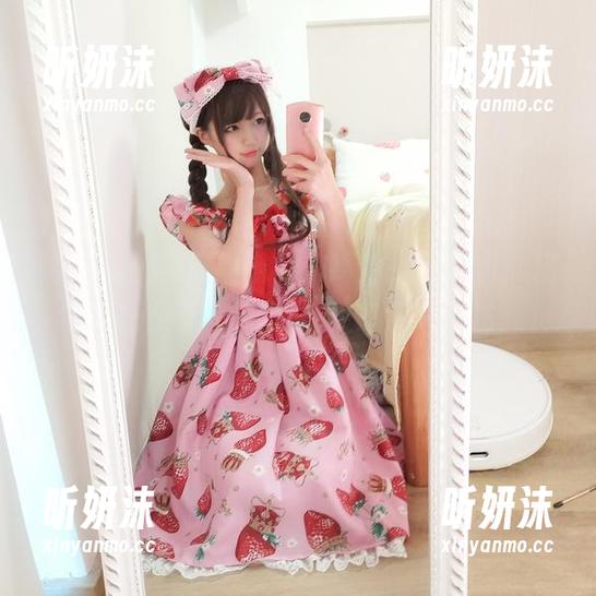 “nagesa魔物喵”演绎体操服之美，精致cos写真引发无限遐想与回味