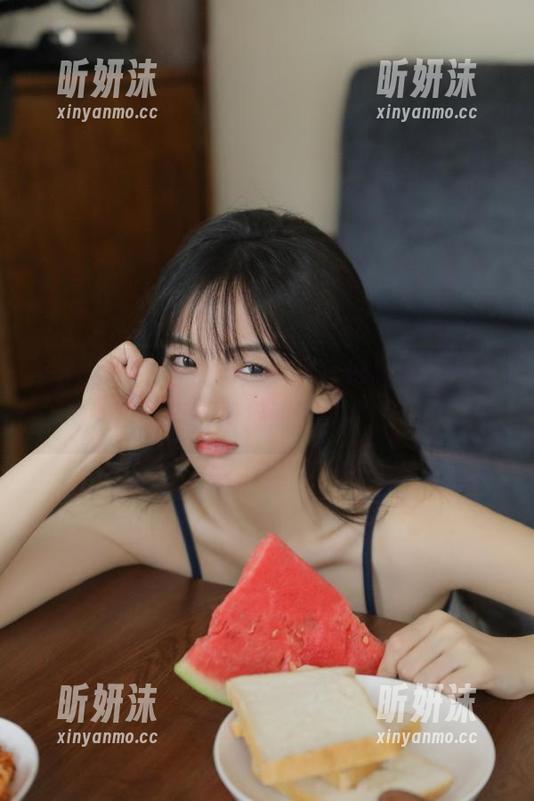 pans-思思 pans - 千万别错过!下载思思的白裙写真,捕捉那份纯真