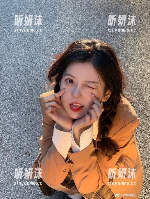 pans - 追寻美好：饭团修女高清写真作品合集，值得一看
