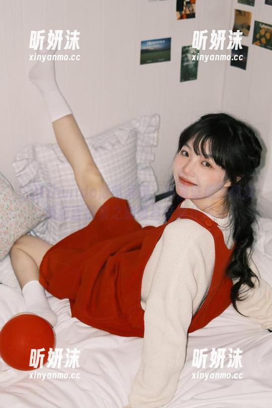 三刀刀miido倾情呈现：高清壁纸为你解锁蔚蓝档案之濑明日奈女仆风采