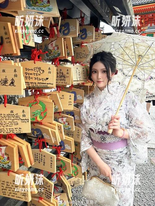 你夏夏 一场视觉盛宴!“你夏夏”制服写真福利图片让你流连忘返!