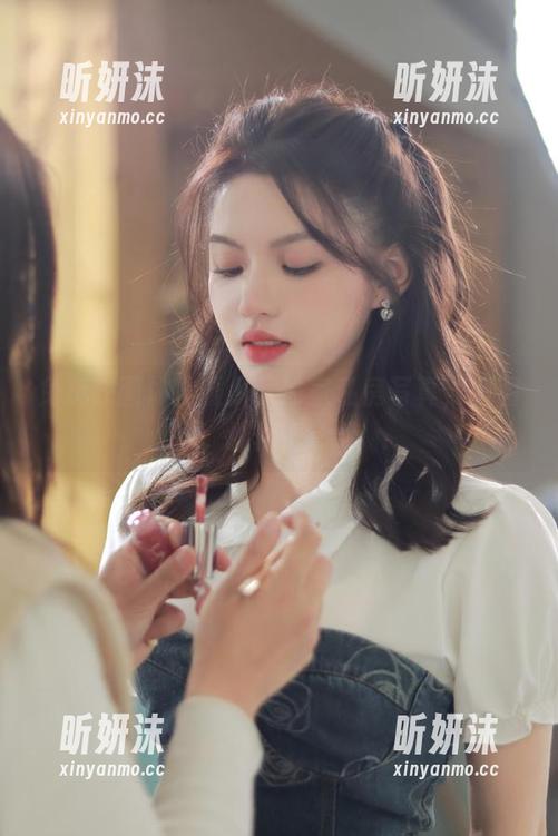 兔玩映画体操服少女独家私房写真，原图让你心动