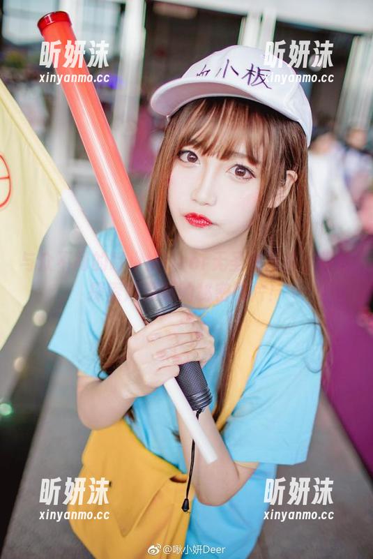 与众不同的啾小妍Deer无圣光写真，带你探索她深藏的秘密图片！