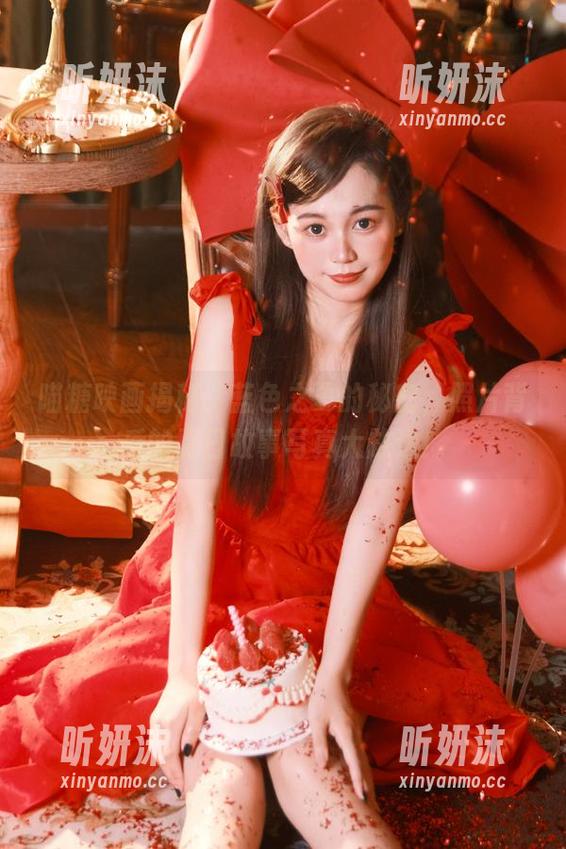 喵糖映画 喵糖映画揭秘:蓝色之夏的秘密,照片背后的夏日故事写真大放送!