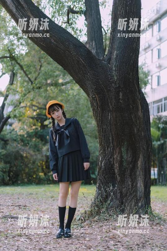 头条女神-刘瑾希 头条女神 - 绝美瞬间尽在刘瑾希全套眉飞色舞VIP版,免费下载,让你畅享美丽!