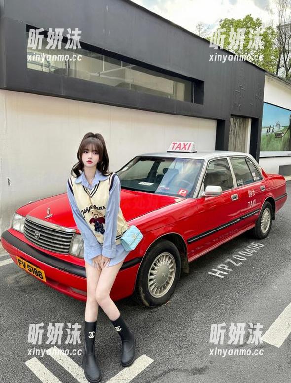 头条女神-尹菲 头条女神 - 尹菲清纯私房作品下载,唤醒你内心深处对美的向往