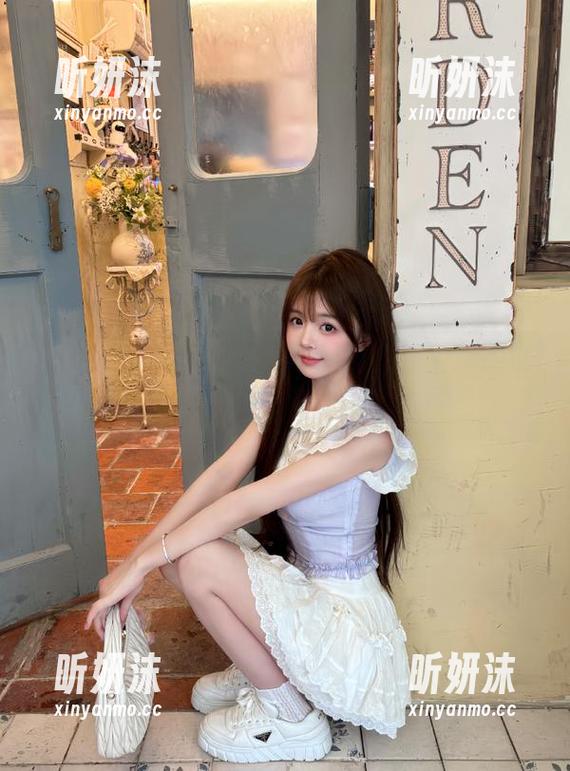 尤果网-乔依琳 尤果网 - 乔依琳最新作品集:在蕾丝的世界中,探寻女性魅力的无限可能