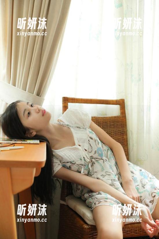 尤果网-乔依琳 尤果网 - 瑜伽之美:乔依琳打造的每一幅图片都是力量与优雅的体现