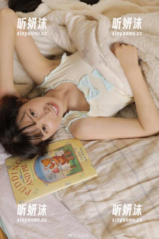 尤果网 - 仙妮的清纯印象：最新写真作品集及原图分享