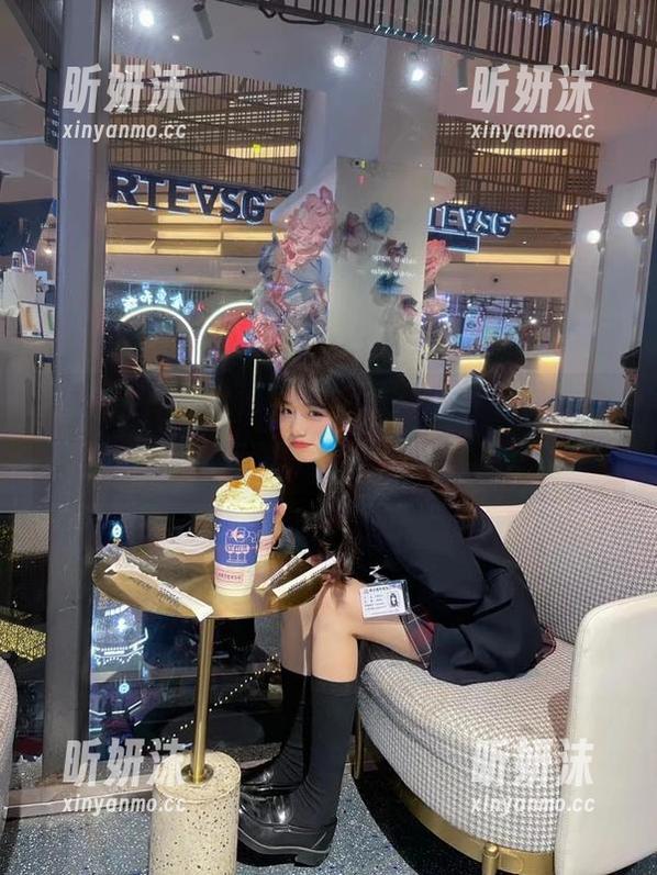 尤果网-李颜儿 尤果网 - 热门博主李颜儿兔女郎套图,分享她的美丽与个性,快来一起围观吧!