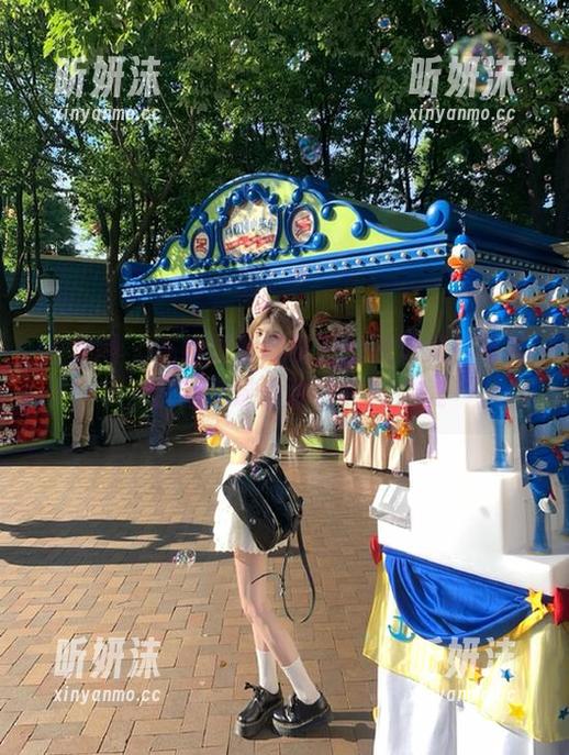 尤果网-谭晓彤 尤果网 - 在线浏览谭晓彤的高清纯白写真,沉醉于这份独特纯粹之美