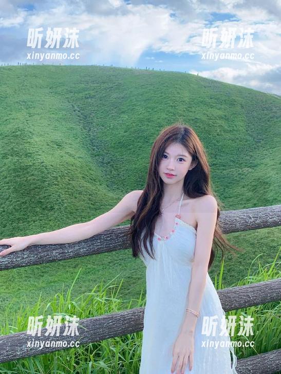 尤果网 - 谭晓彤水手服风情：不可错过的精选原图
