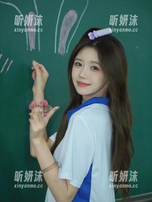 尤果网 - 最新韩乐优网袜美图，一起感受她甜美风格带来的幸福气息！
