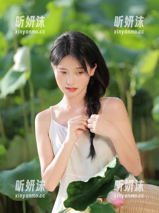 张思允 微密圈 - 运动中的张思允:她的写真图集让你感受到运动的魅力与无限可能!
