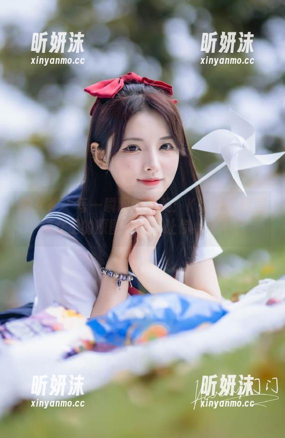 推女神 - 每一瞬间的完美：Kiren_程程程女王的原图壁纸，让你心动不已