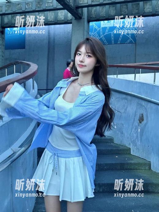 推女神-王语纯 推女神 - 王语纯姐姐写真作品集:精选原图展现她独特的艺术风格与气质
