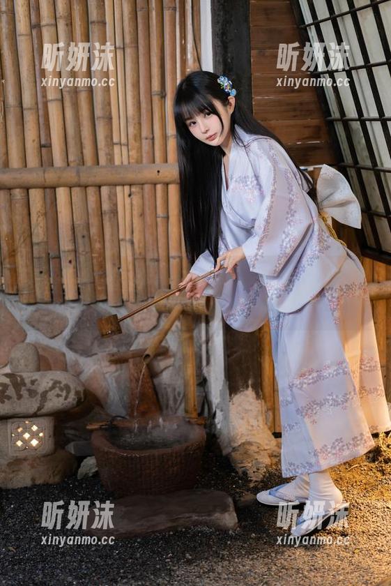 探索桜井宁宁的电玩春丽，独家写真套图分享展现她的迷人气质！